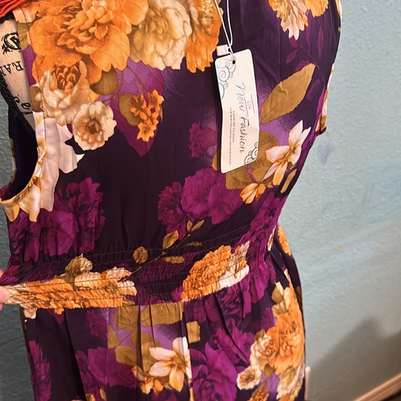 FLORAL in purple!!! with paded bra, smocked in the back!!! - Picture 7 of 13